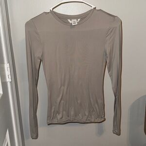 H&M Gray Long Sleeve Tee